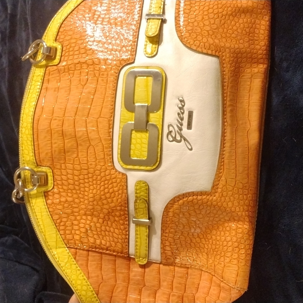 Guess purse
